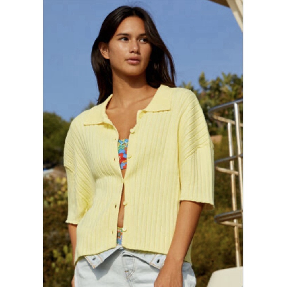 L.A. Hearts PacSun Aurora Button Up Shirt Top Women's Size Small‎ Yellow Coastal